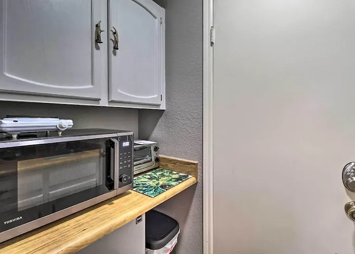 Apartment Convenient Pinetop Apt, 1-2 Mi To Golfing! Indian Pine