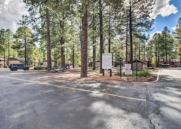 Apartment Convenient Pinetop Apt, 1-2 Mi To Golfing! *